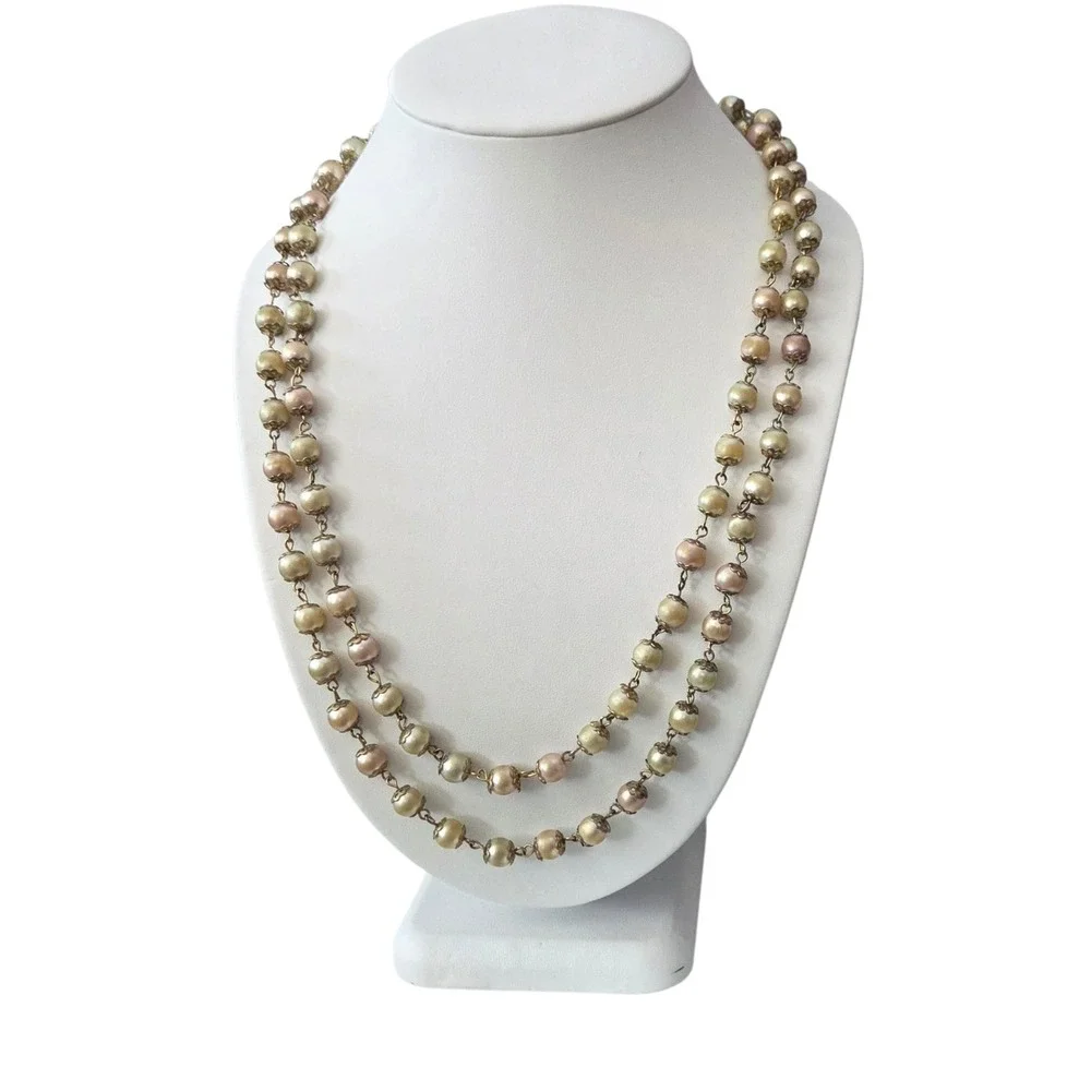 Vintage Faux Pearl Pastel Necklace‎ Beads Beaded Metal Gold Tone Bead Caps 49